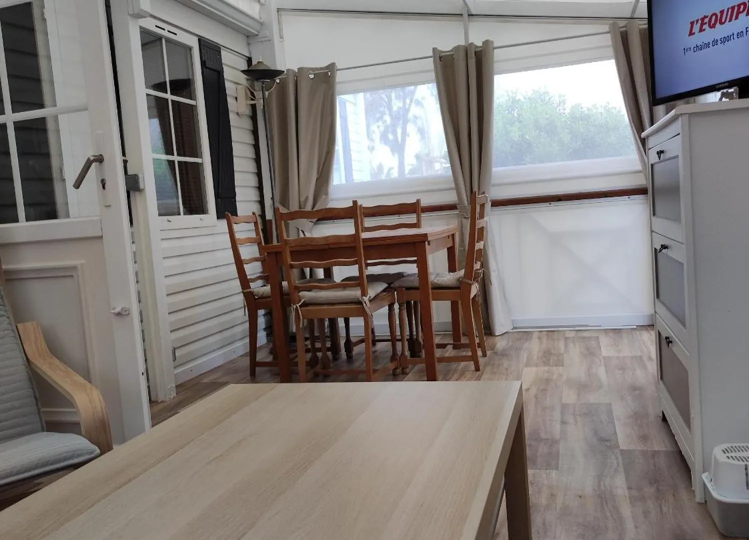 Campsite Mobil-Home De Jean-Michel Et Nicole Hyeres